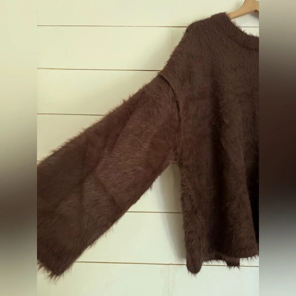 Free People Harrison Bunny Fuzzy Oversized Crew Chocolate Brown NWOT Size L - Picture 6 of 8